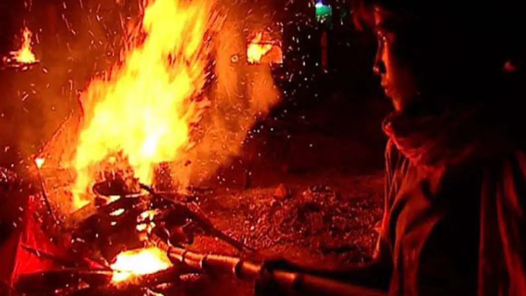 लाशों से कफन बीनने वालों पर बनी फिल्म को नैशनल अवार्ड