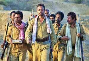 Image from Pan singh tomar Movie with Irfan Khan in the foreground